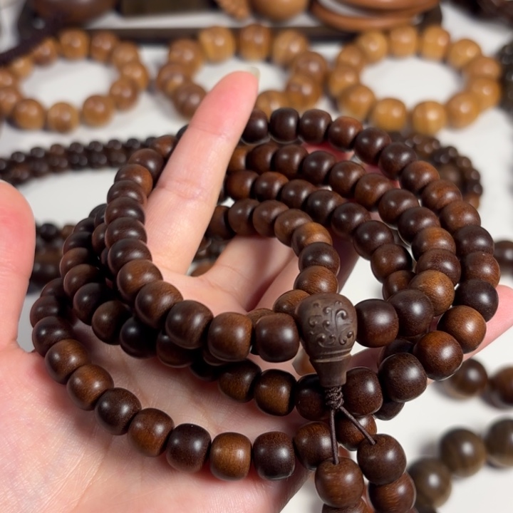 小***）檀香木910多圈108颗老山檀黑肉药香奶甜