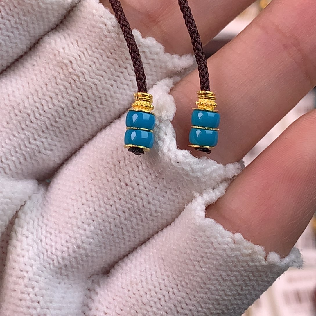 绿松石18K金镶嵌配饰蕊3.8mm