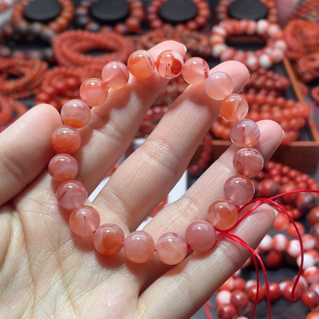 南红玛瑙手链未镶嵌