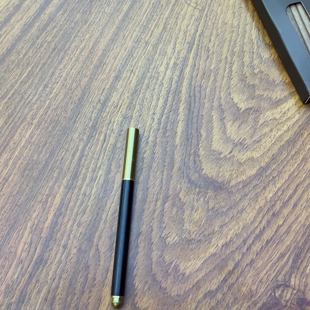 黑酸枝木类成套家具紫光檀签字笔