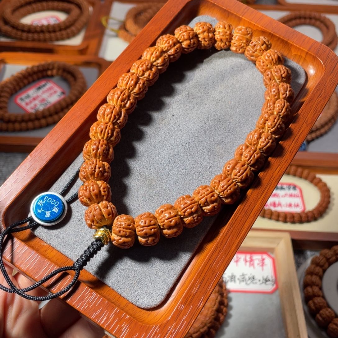 我***力吊坠金刚菩提十出一天花板手持14