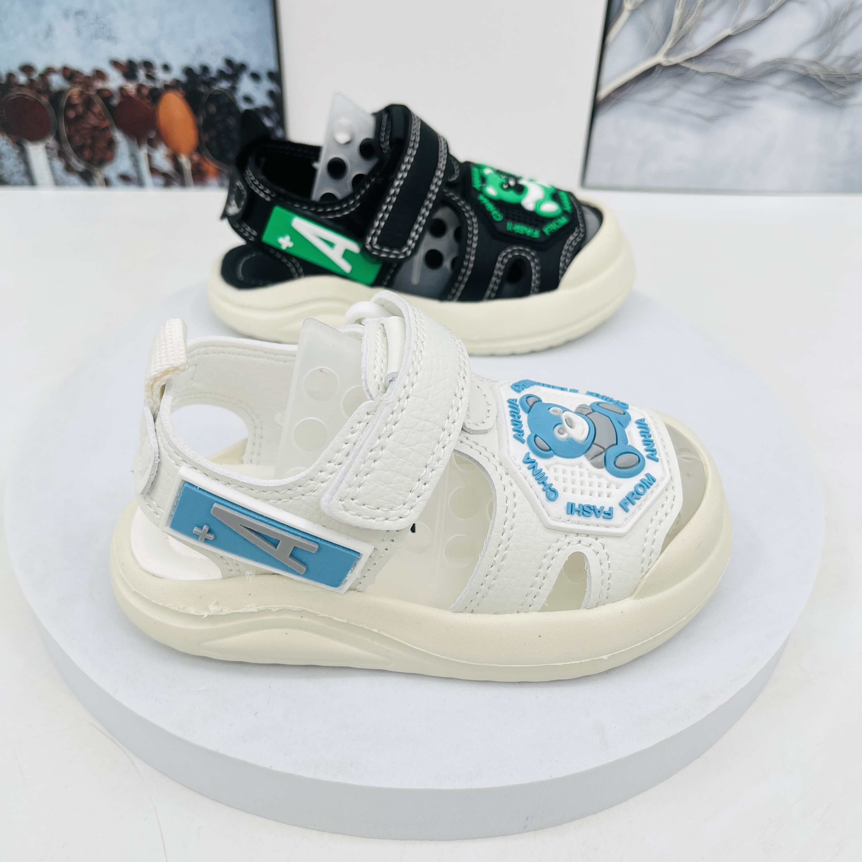 C2区2450夏季儿童休闲包头凉鞋