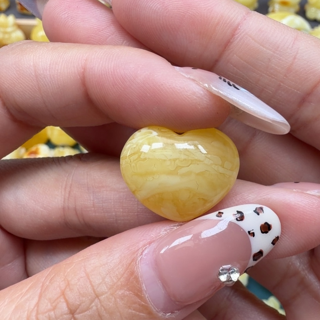 琥珀未镶嵌裸石蜜蜡