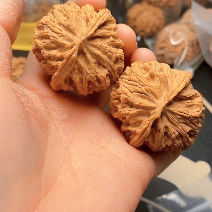 文玩核桃吊坠苹果圆儿