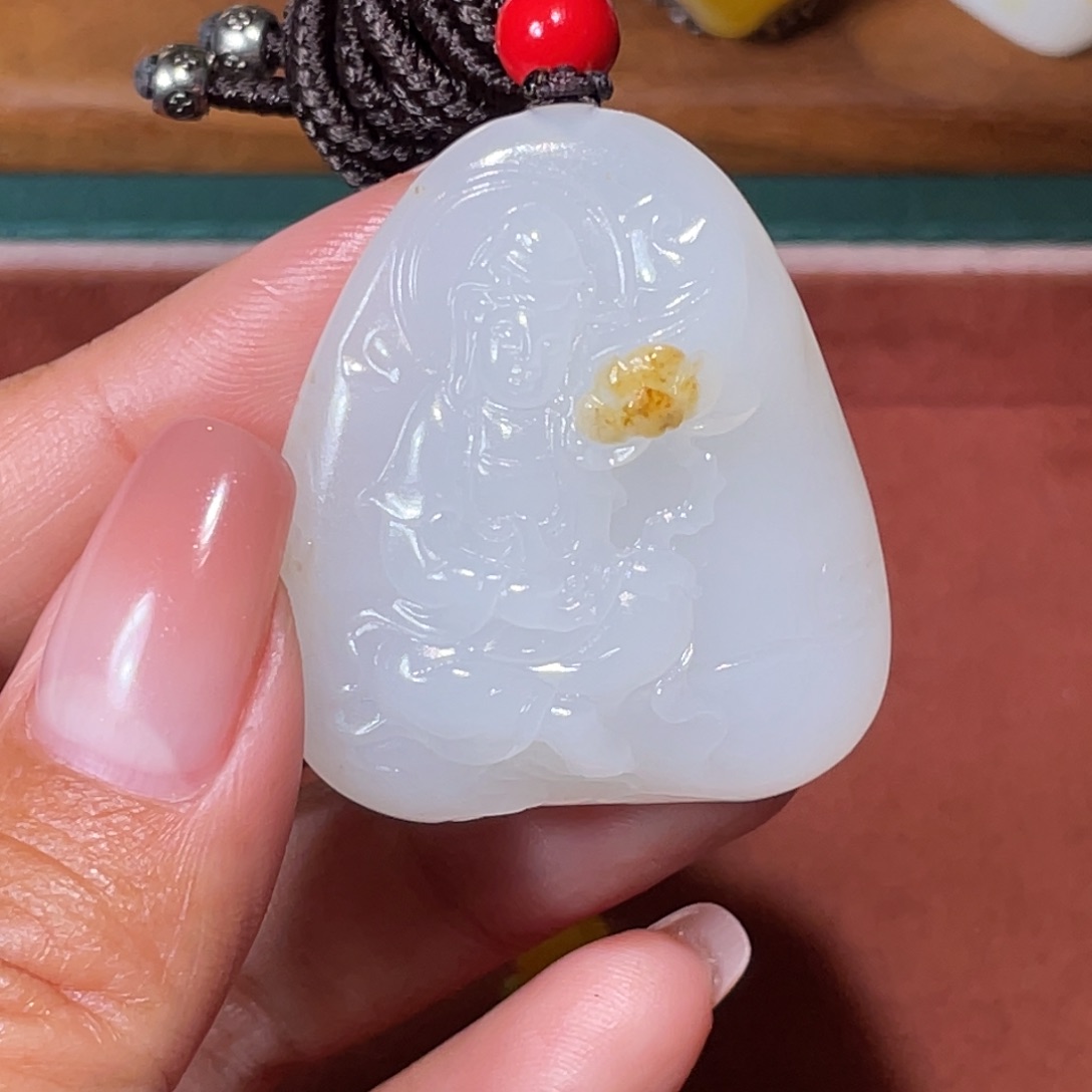 颈饰未镶嵌和田玉