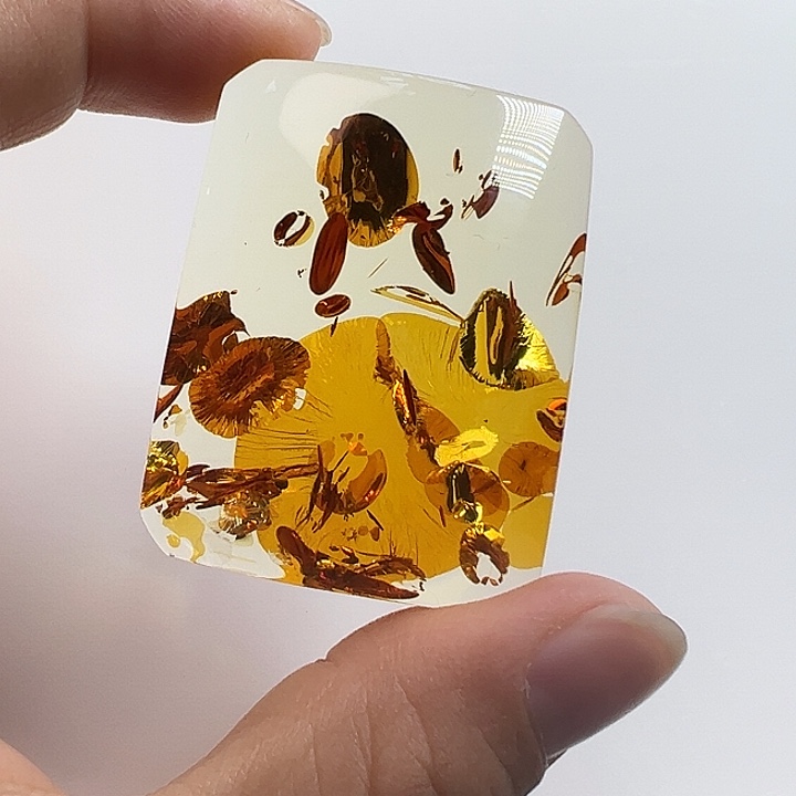 琥珀（花珀）未镶嵌颈饰