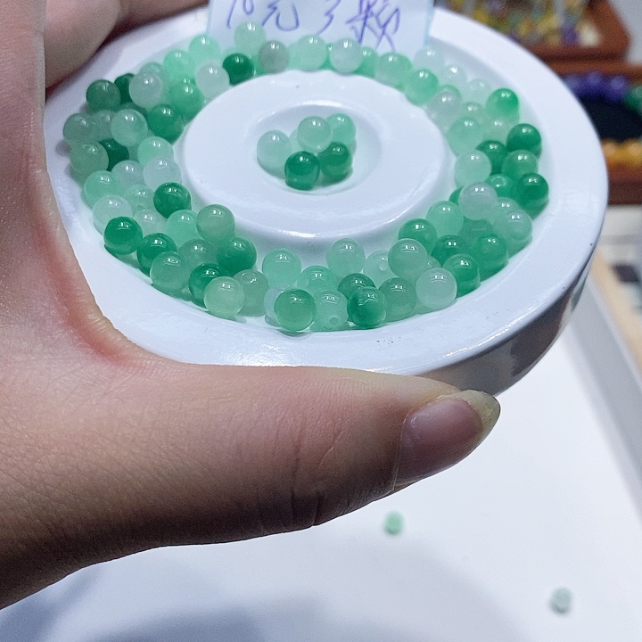 翡翠散珠冰绿卡6珠子