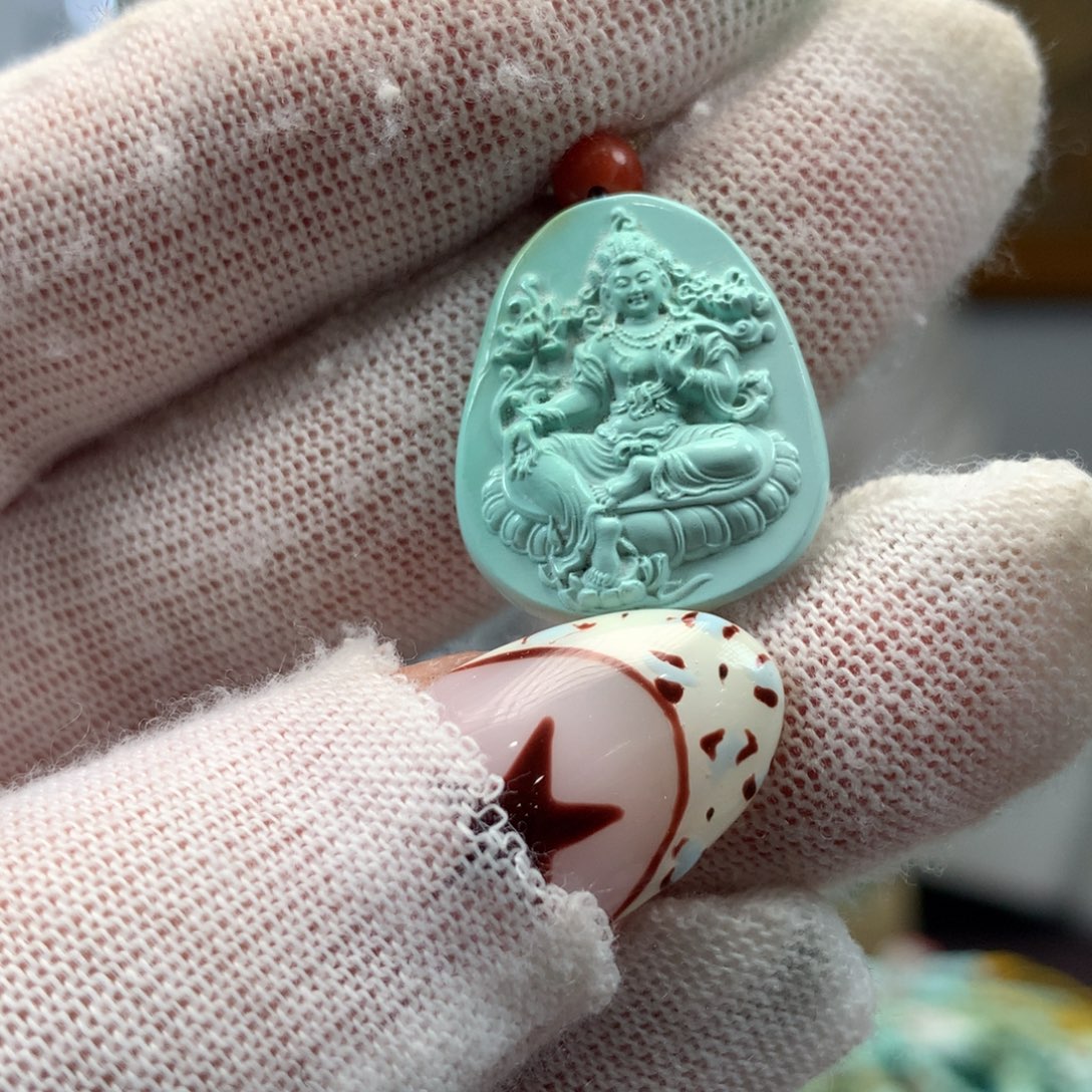 绿松石未镶嵌挂件