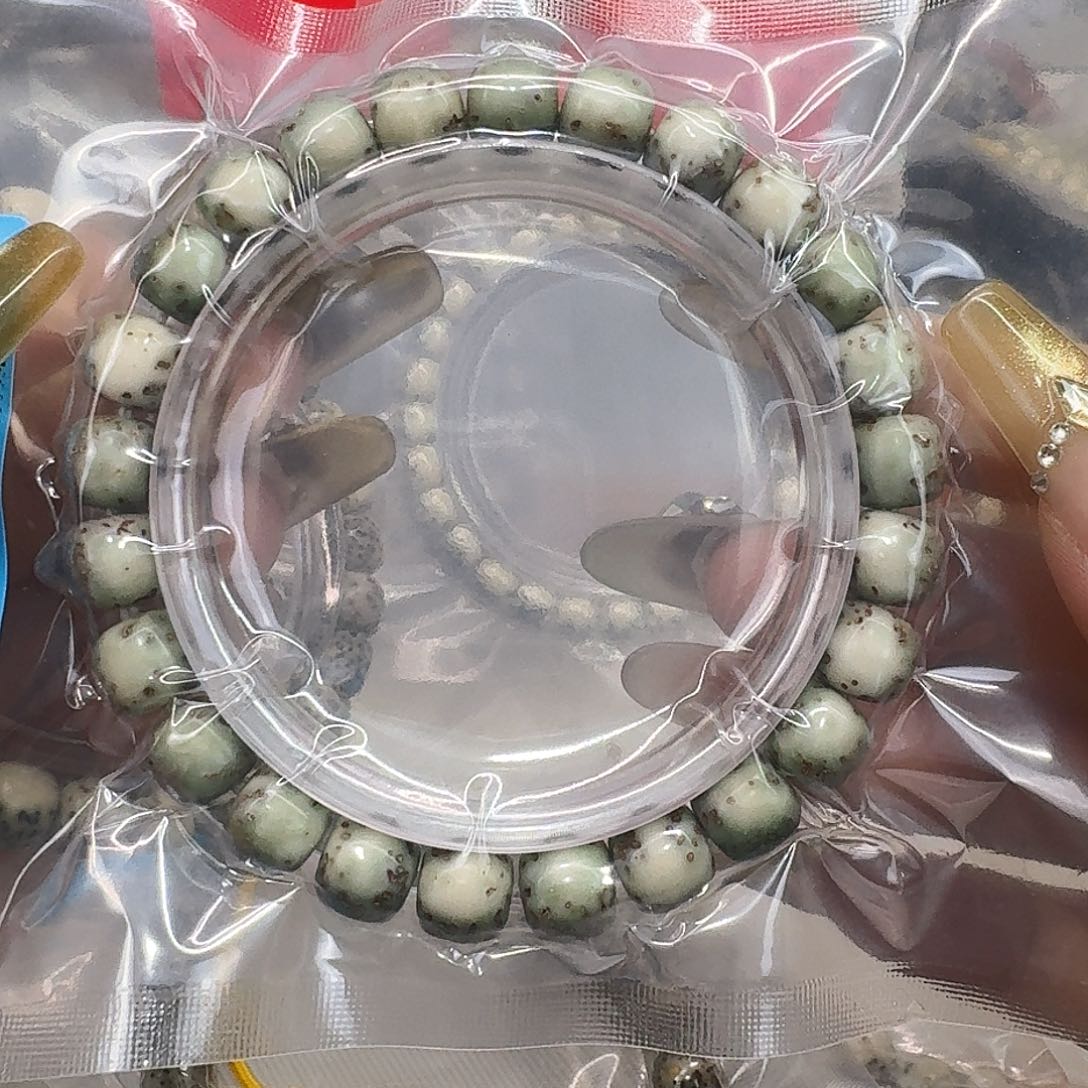 星月菩提手串21一物一图98绿背河豚