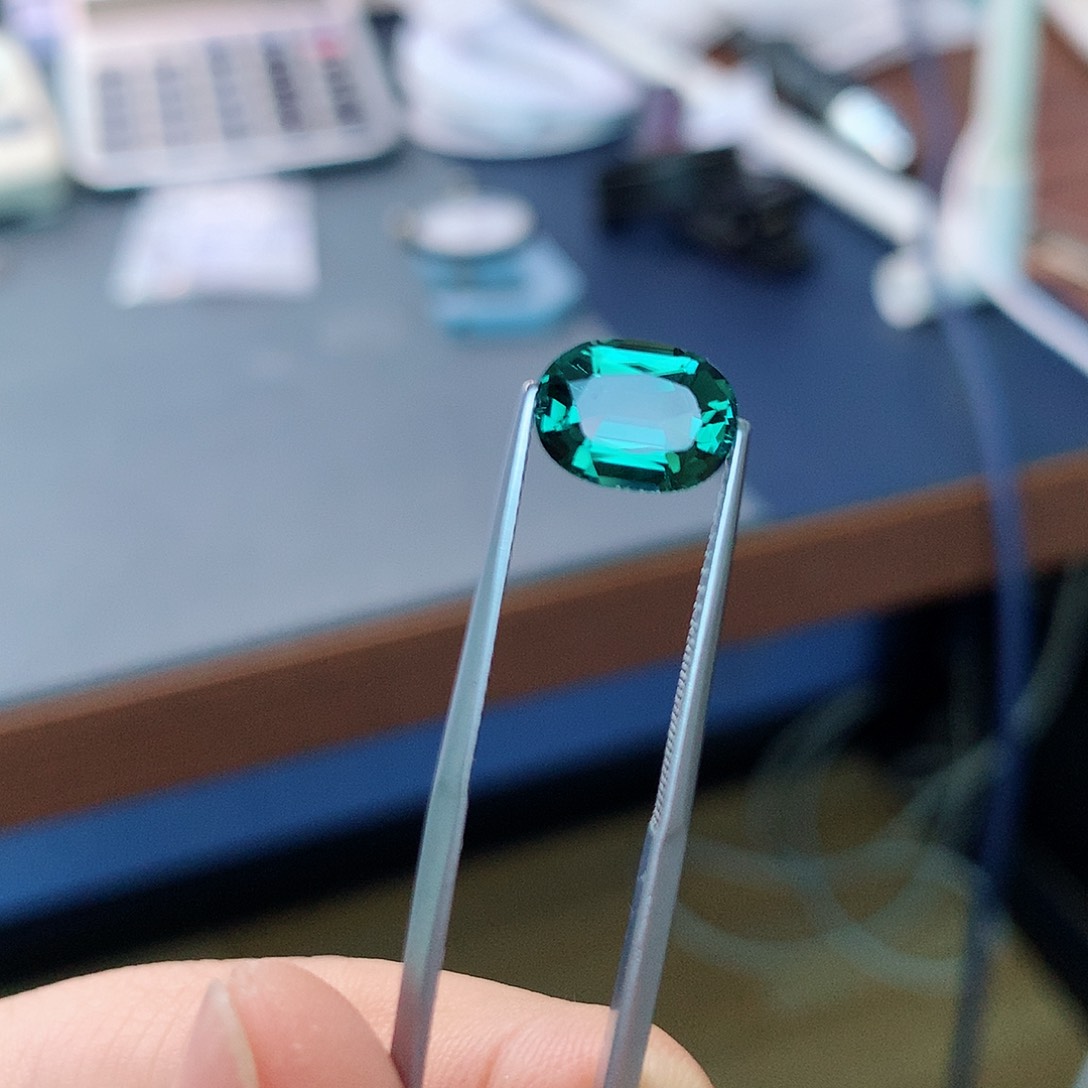 碧玺2.24克拉lagoon未镶嵌