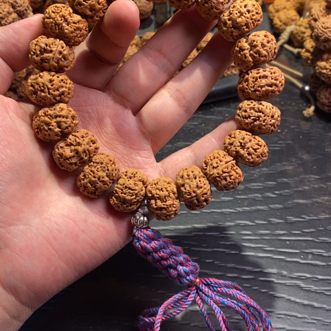 金刚菩提手串甲板