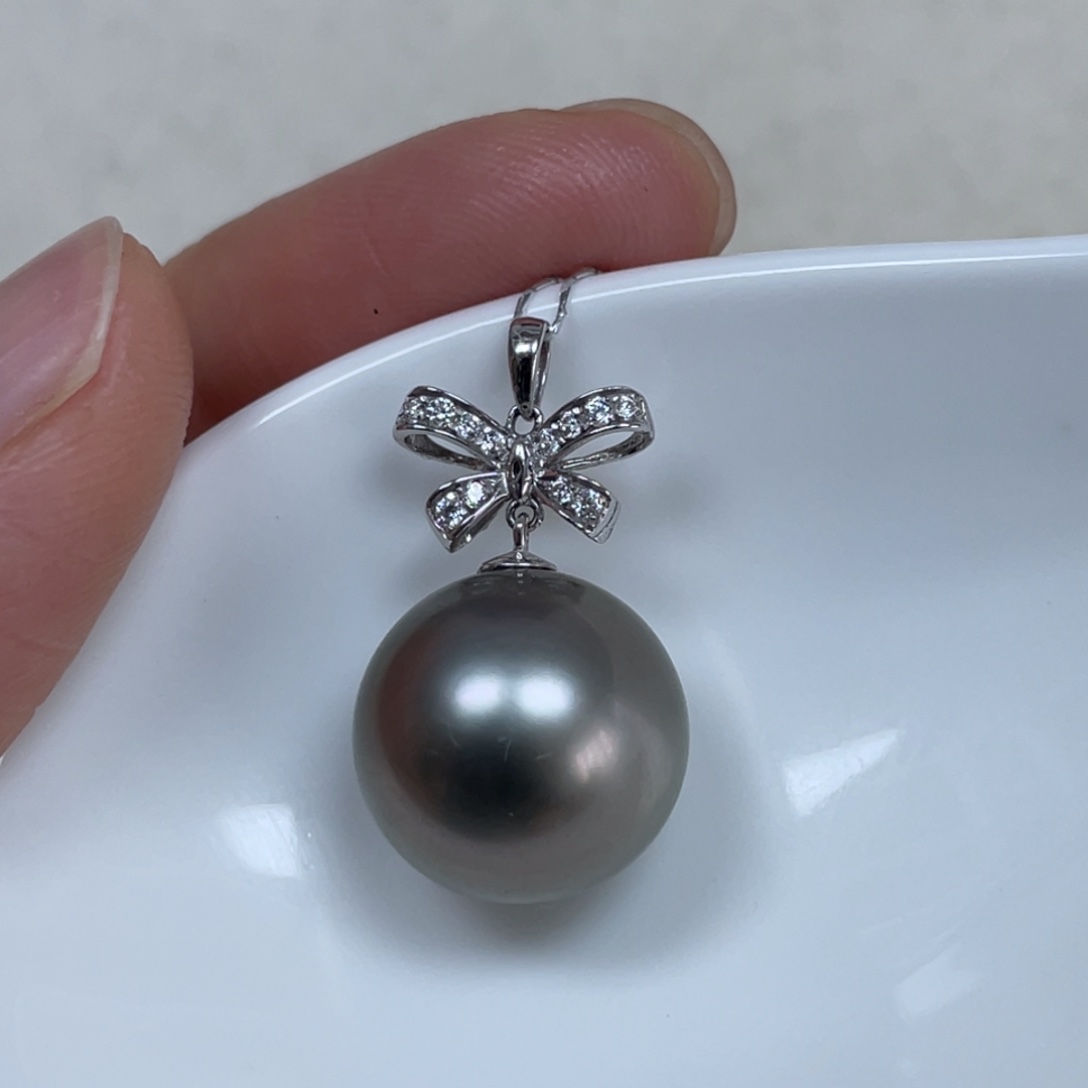 18K金镶嵌吊坠(不含链)海水珍珠13.9