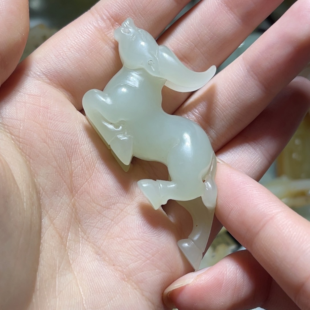 未镶嵌和田玉（糖玉）挂件