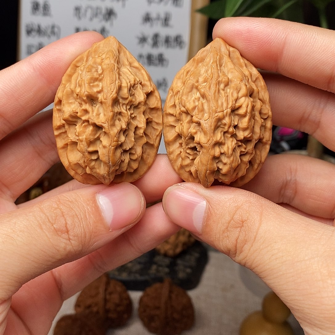 吊坠文玩核桃朱雀鸡心