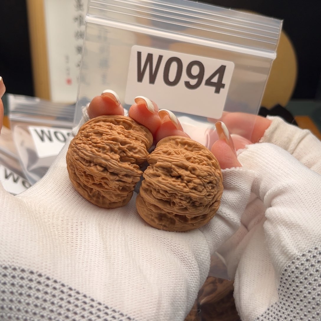 文玩核桃把件39密纹w 094