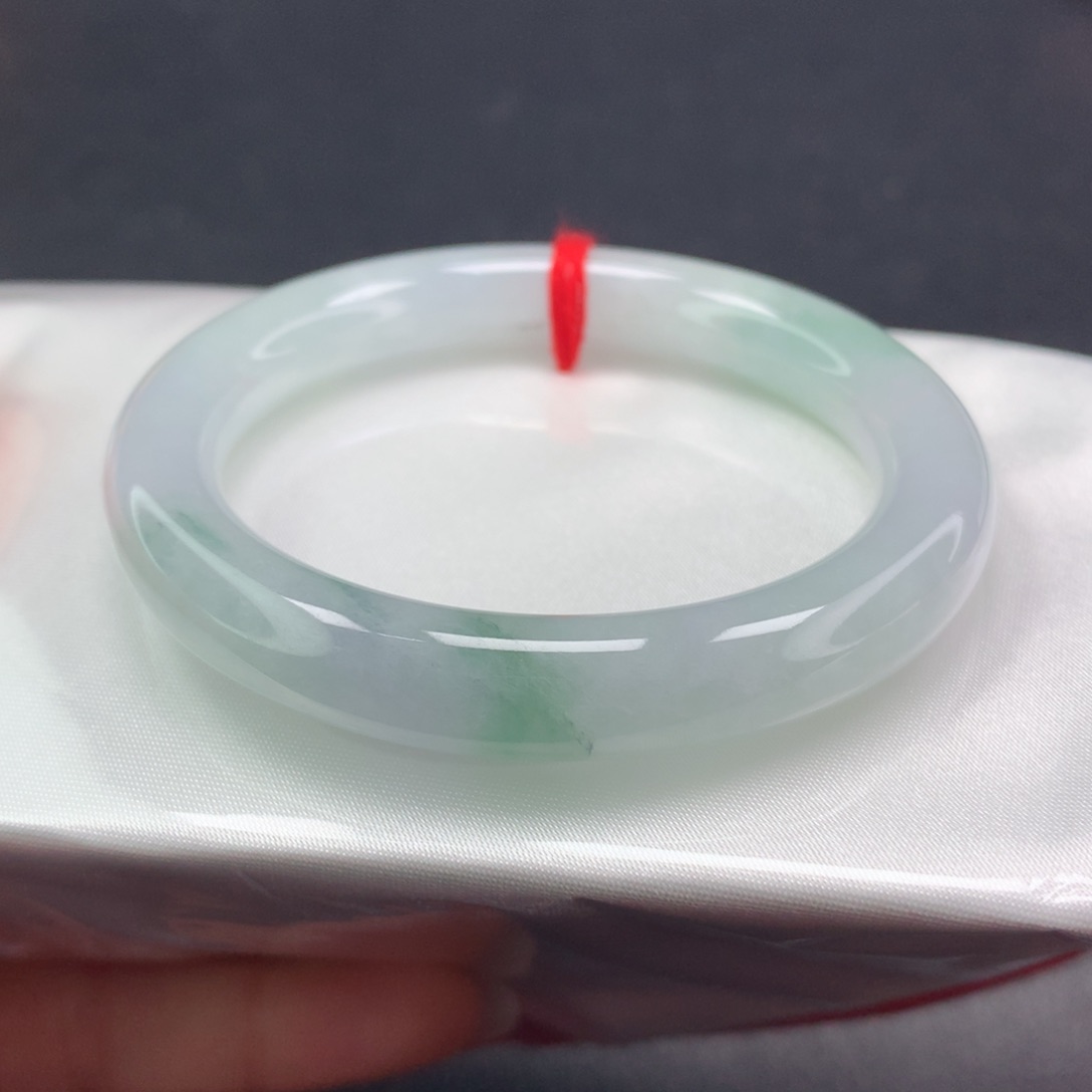 翡翠手镯未镶嵌(3号)圆条