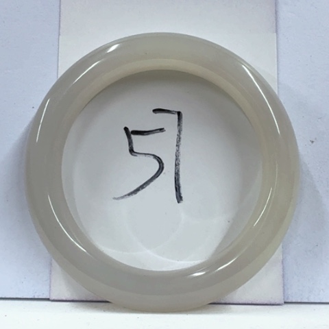 和田玉手镯未镶嵌可****.