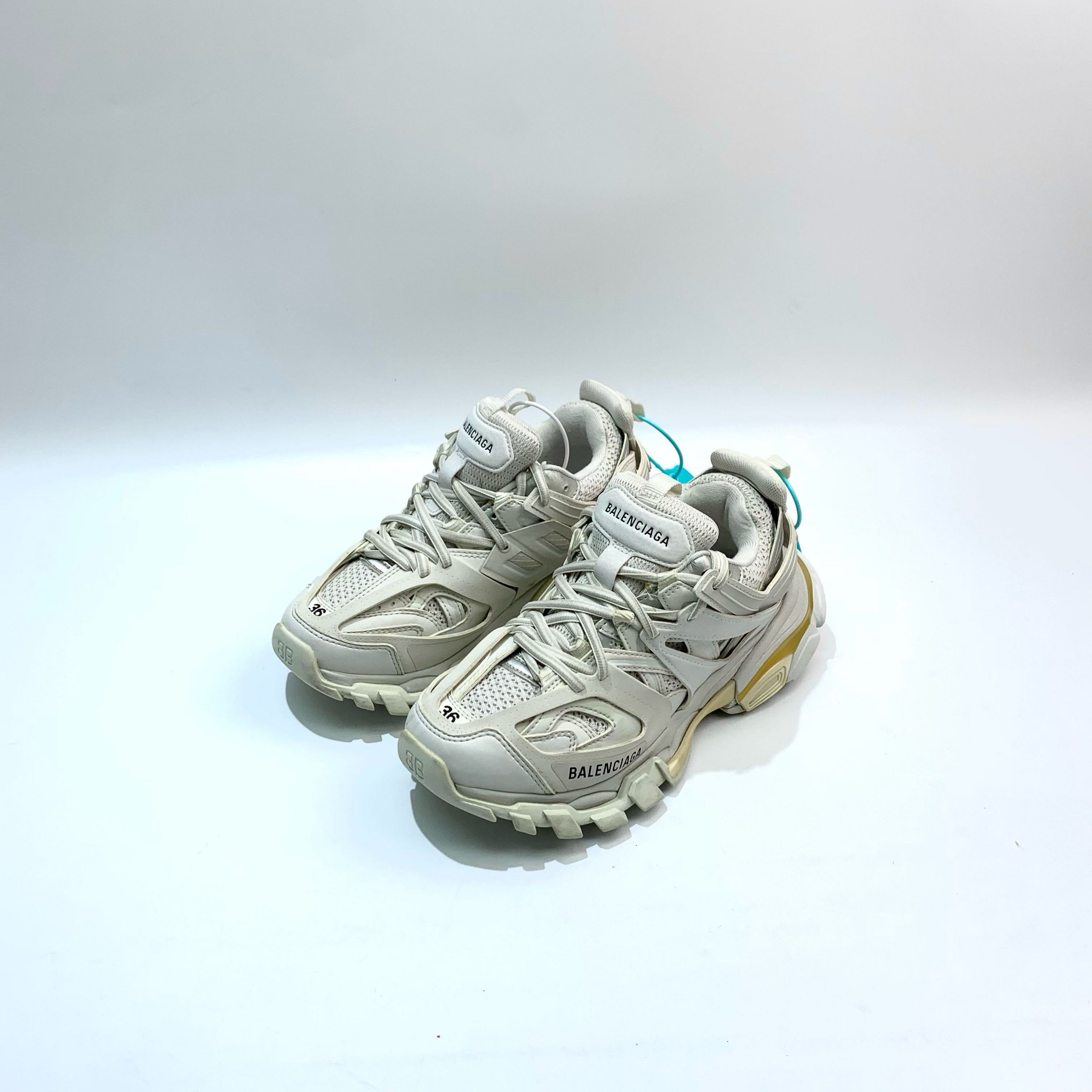 95新 Balenciaga/巴黎世家 36码 白色Track1.0老爹鞋bl0443