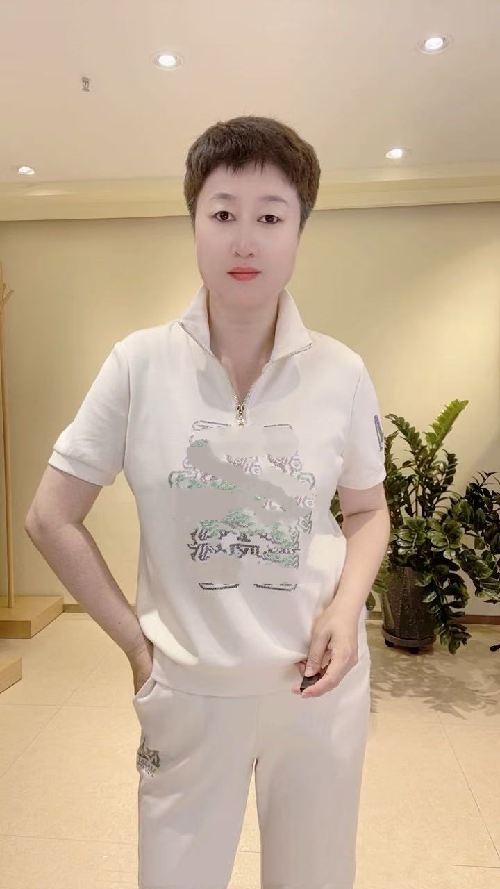 嘉莉丹-7629#夏季时尚洋气半拉链烫钻短袖上衣长裤运动休闲套装