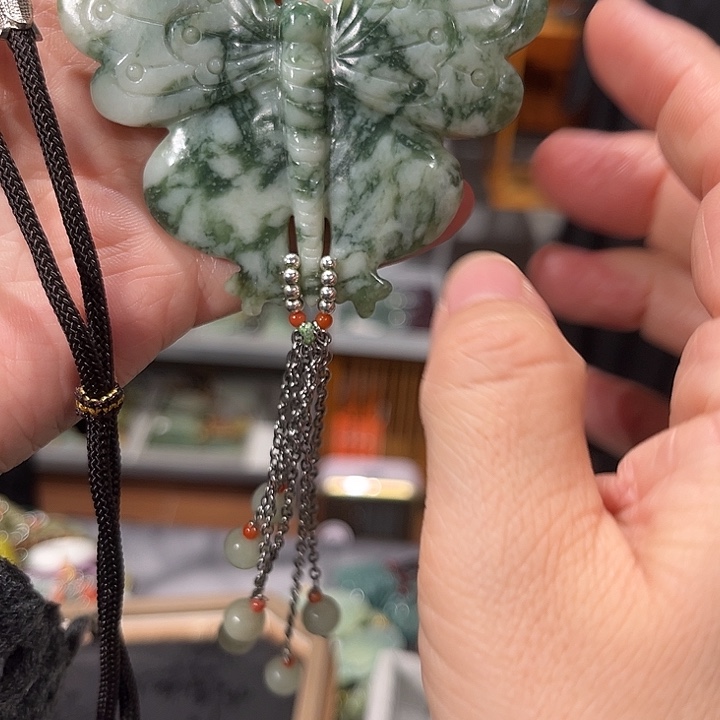 未镶嵌岫玉毛衣链