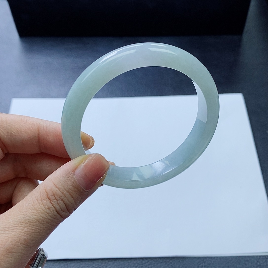 翡翠未镶嵌手镯57.5圈口