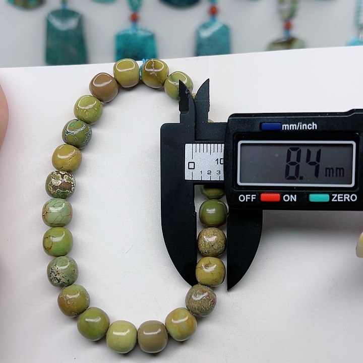 绿松石手串未镶嵌