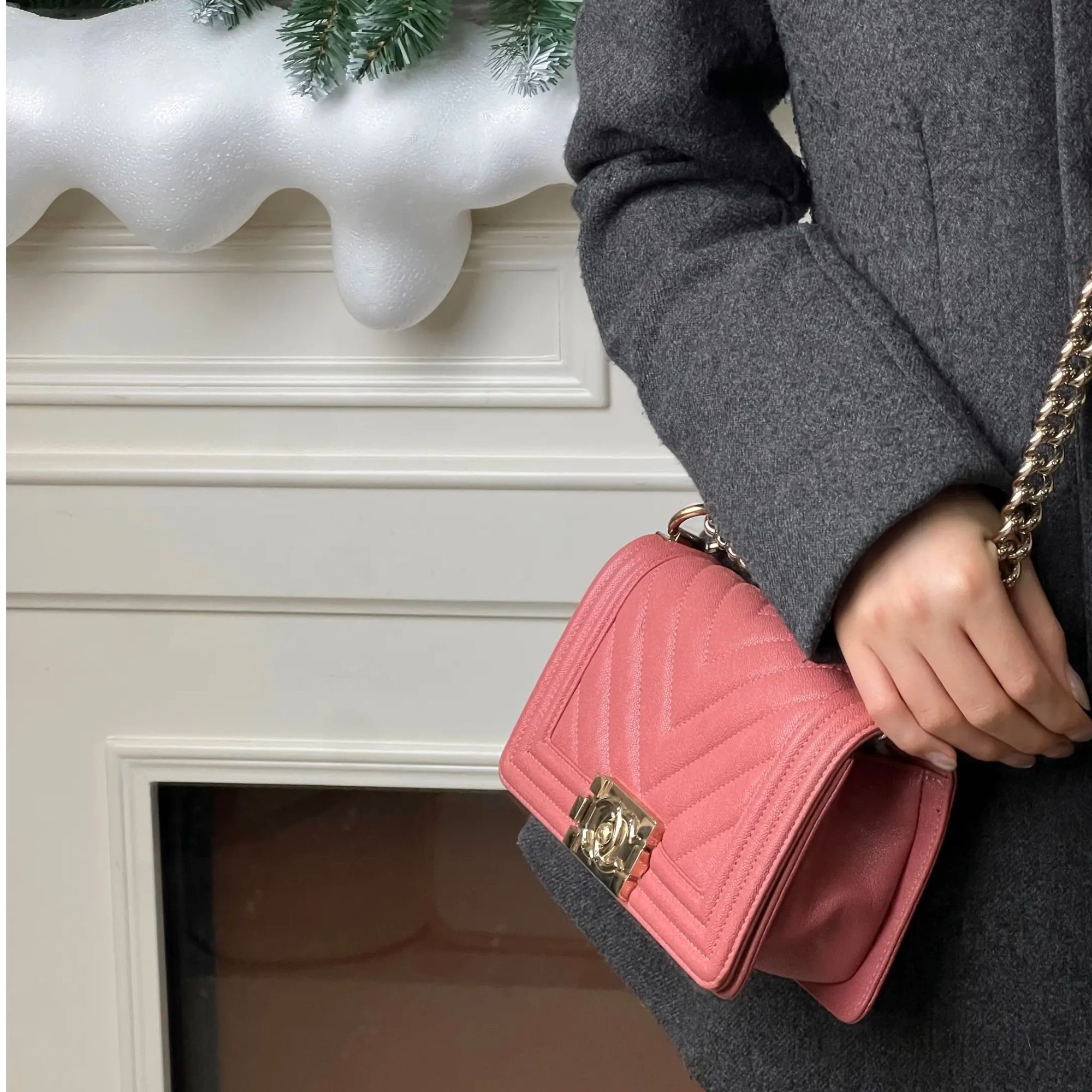 95新 Chanel/香奈儿 leboy 小号v纹粉金荔枝牛/甄选