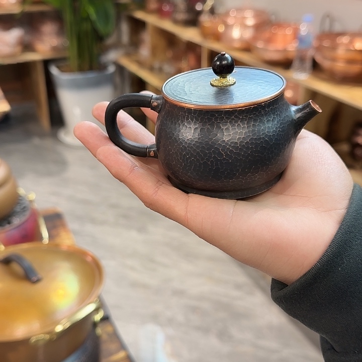 诚***保紫铜手工制作摆件一个