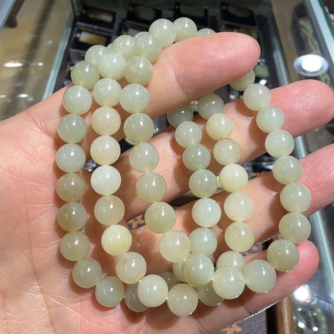 和田玉（青白玉）未镶嵌手串新疆和田玉且末金山青白卡8圆珠手串