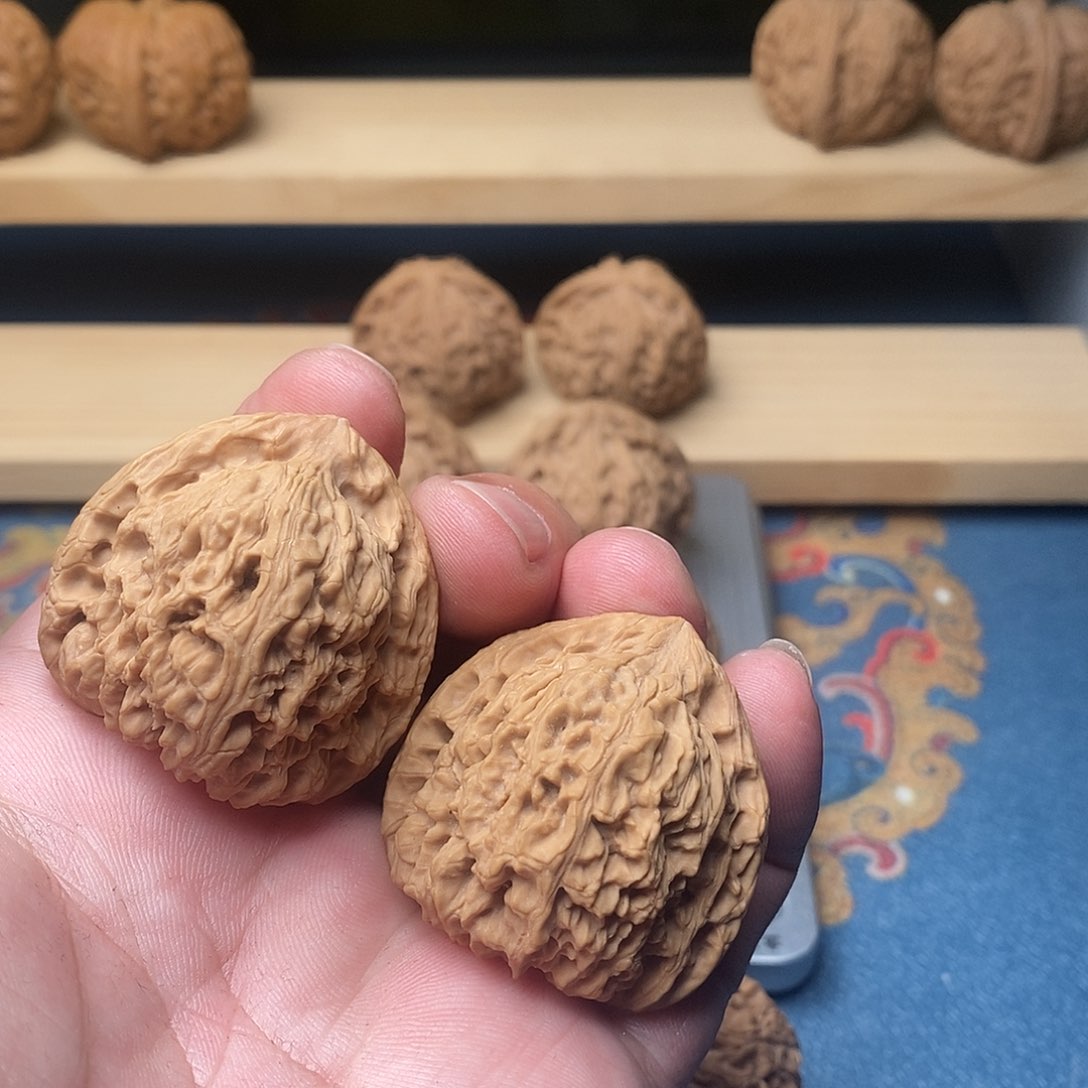 文玩核桃把件南疆石39