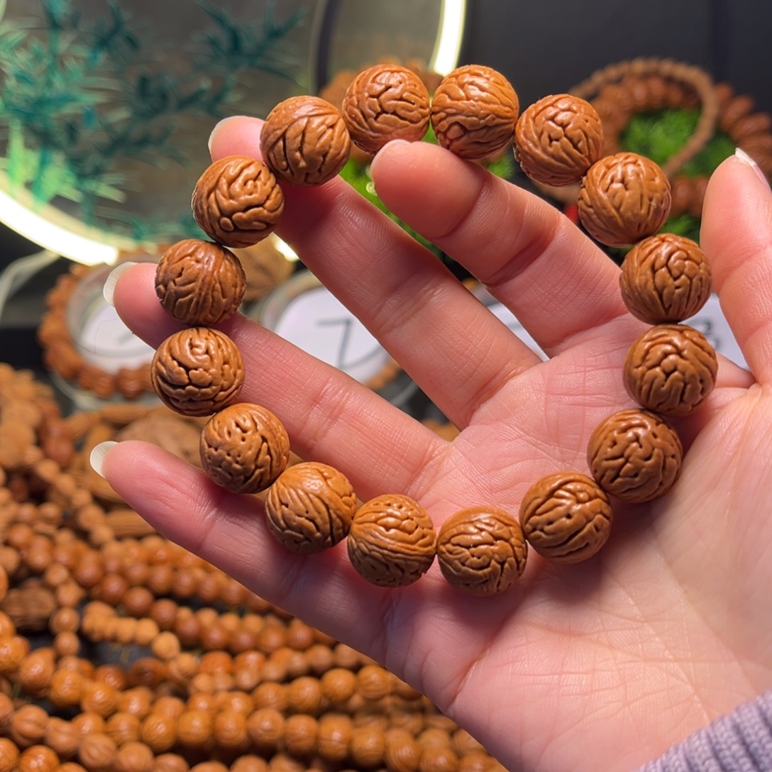 郭***米核桃手串11111111111