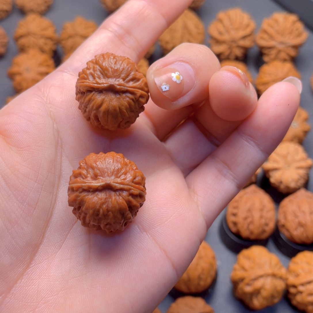 核桃文玩把件小方墩野微色差