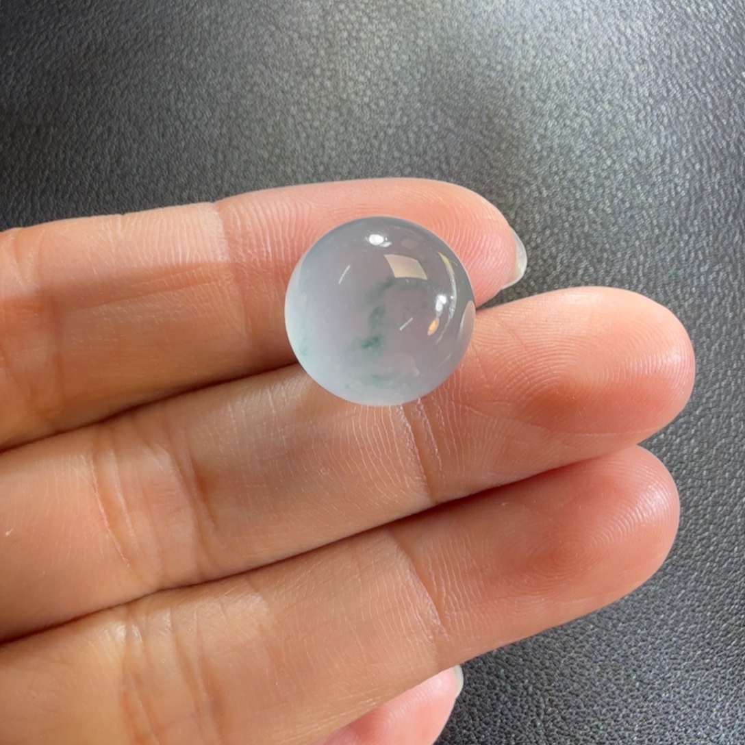 翡翠未镶嵌颈饰玻璃珠