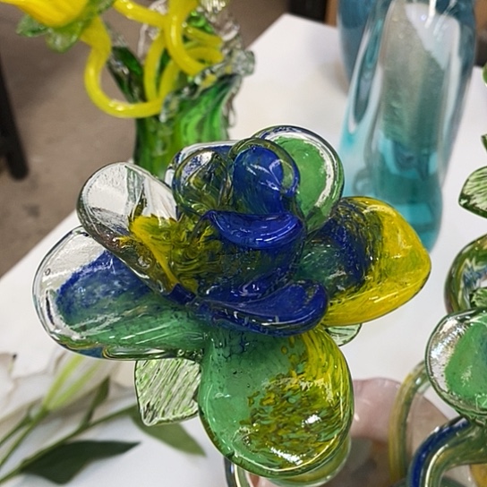 琉璃高度45厘米口径6厘米