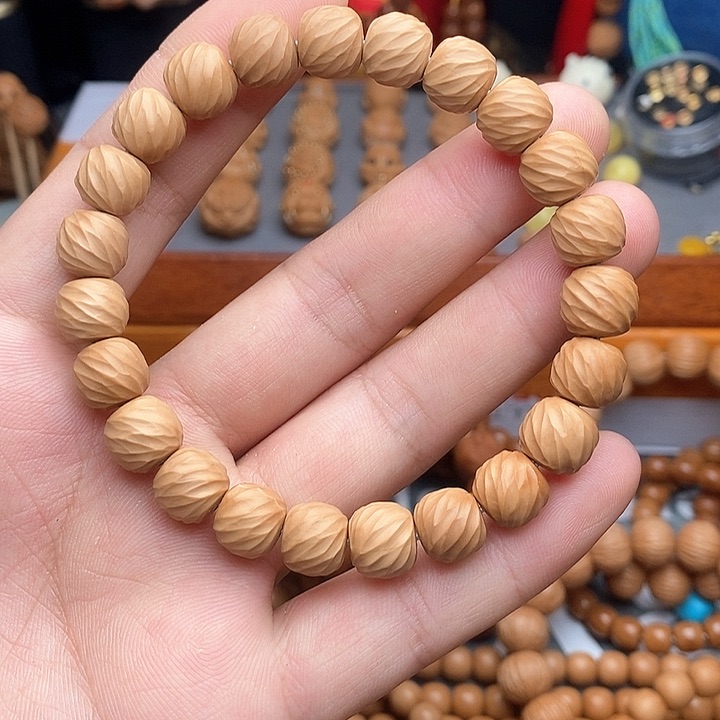 猴头核桃吊坠微瑕款手工云锦