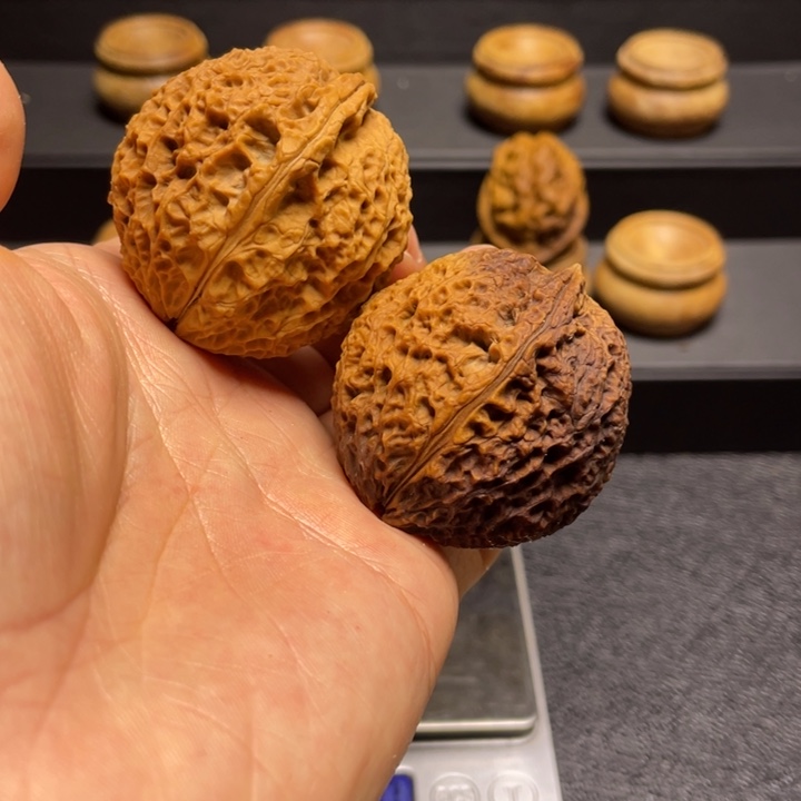 文玩核桃吊坠F盘丝洞41