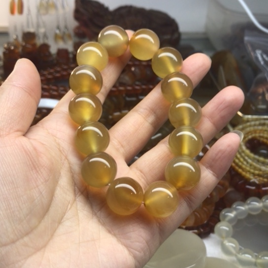 玛瑙/玉髓手链未镶嵌?****由