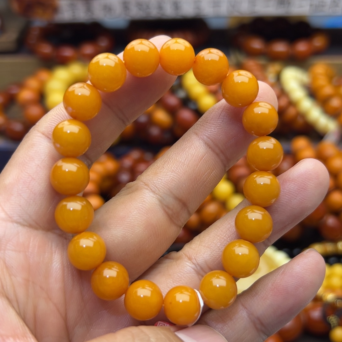 未镶嵌琥珀珠宝奇石