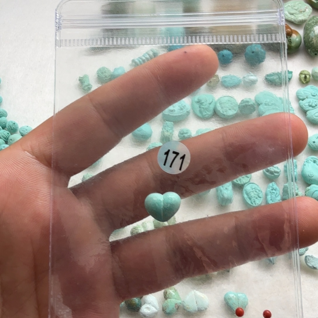 *****未镶嵌南红玛瑙珠宝奇石
