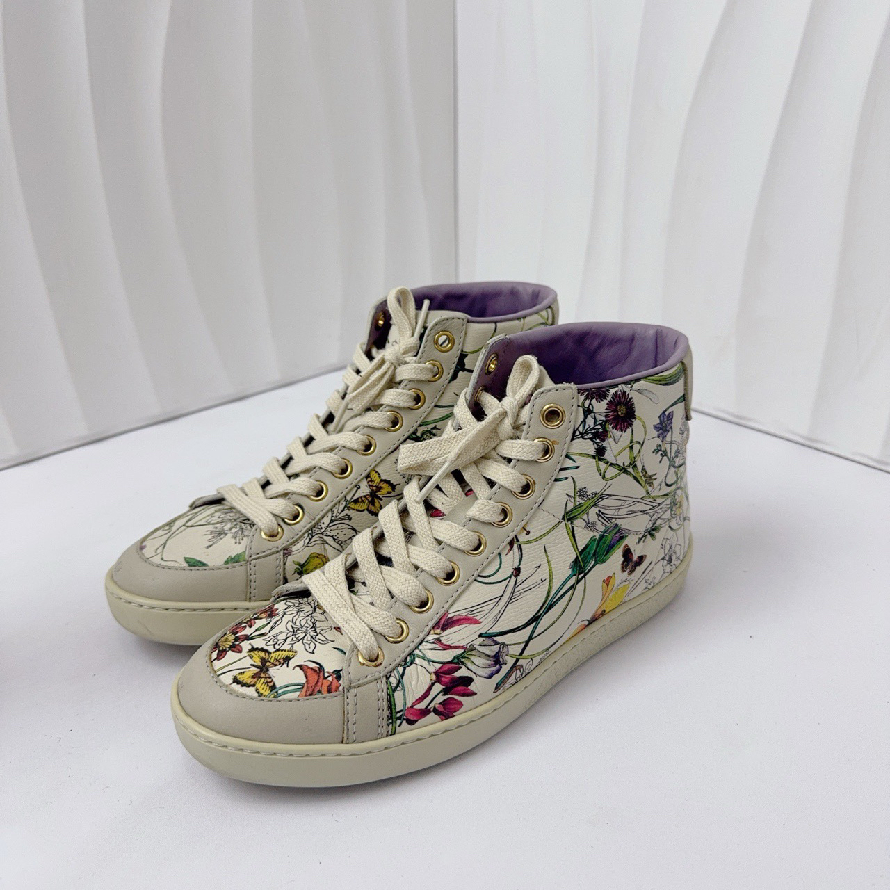 95新 GUCCI/古驰 34.5码/花卉高帮板鞋