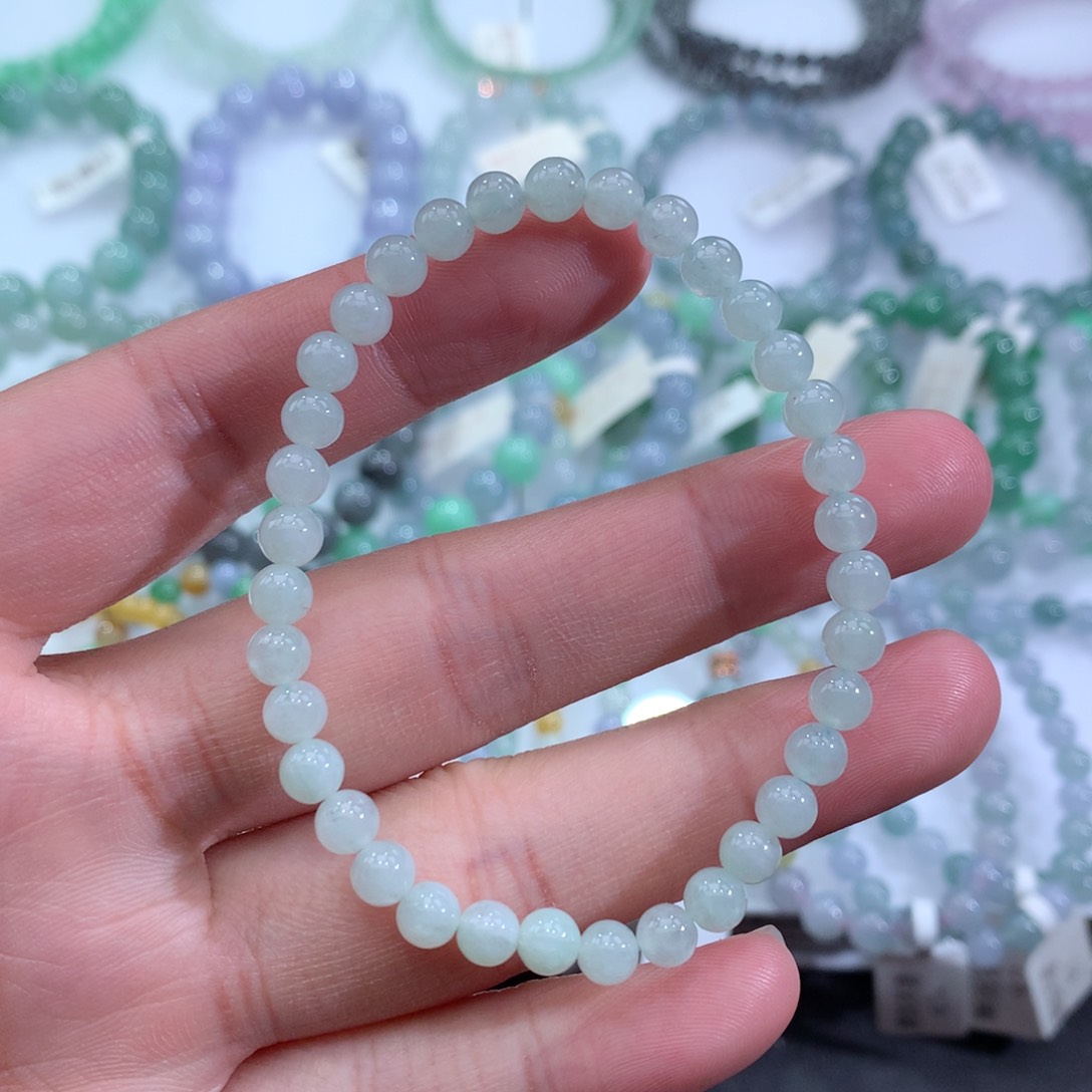 翡翠手链未镶嵌天然