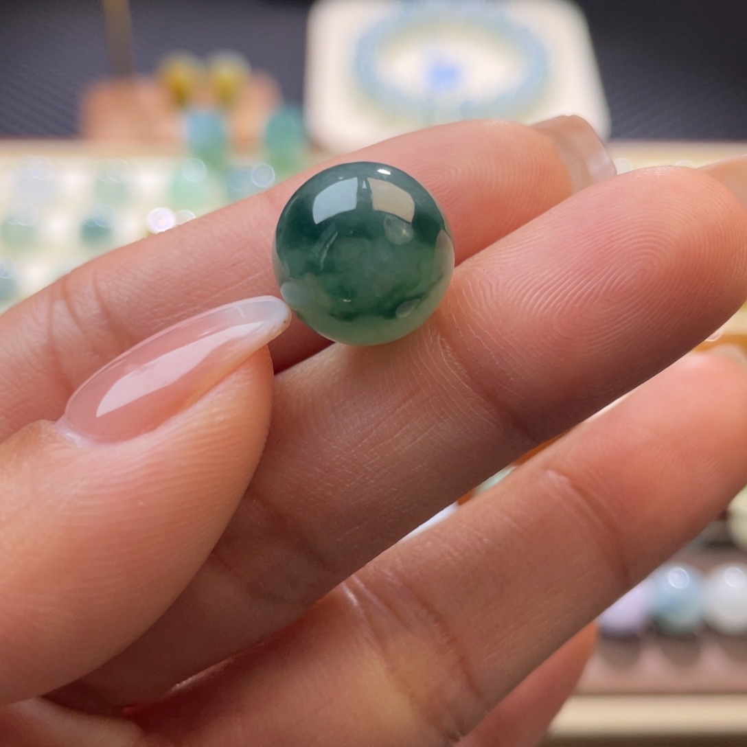 翡翠散珠湖水绿飘花圆珠12.9mm