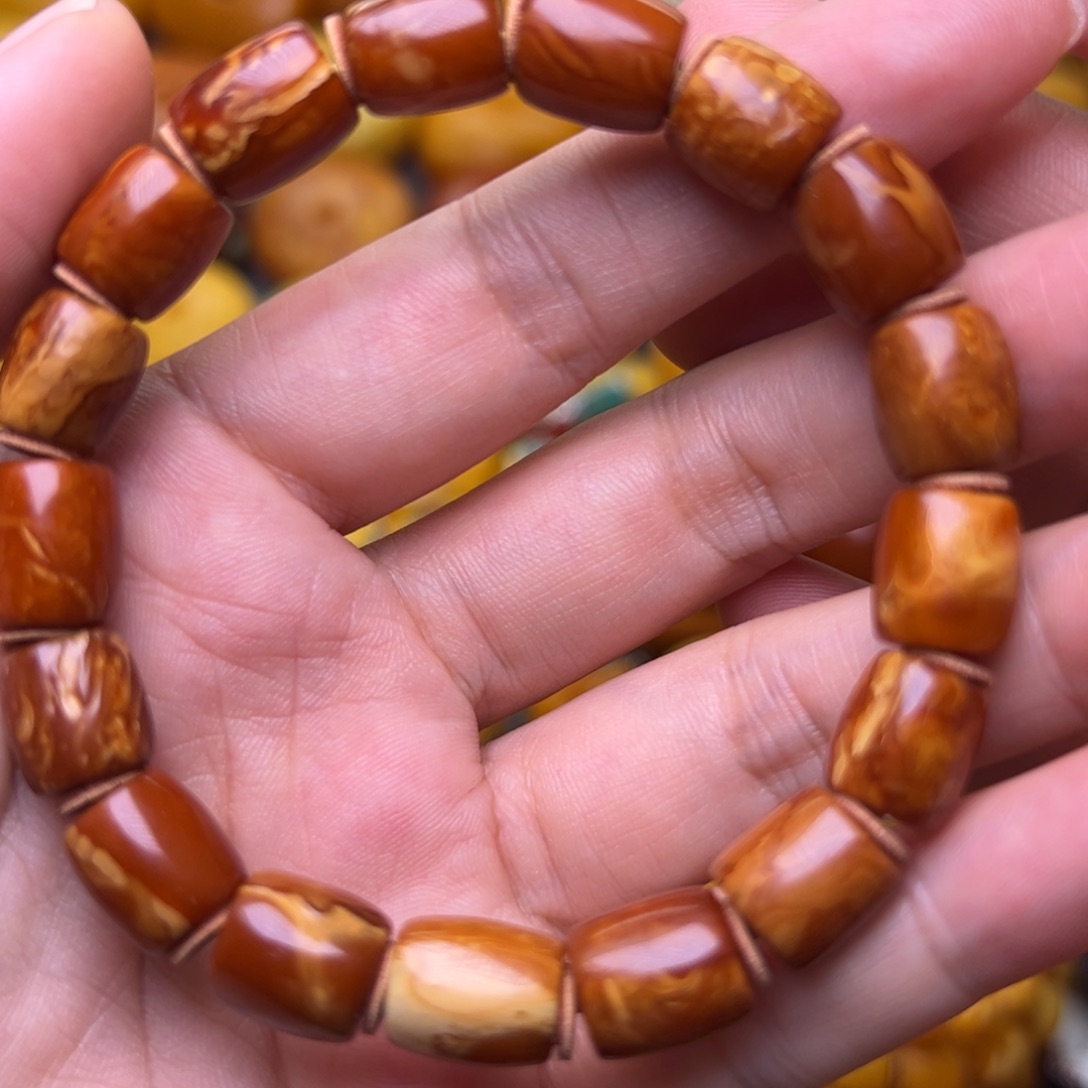 蜜蜡未镶嵌珠宝奇石双十二福利漏利沁色精品管珠9.2