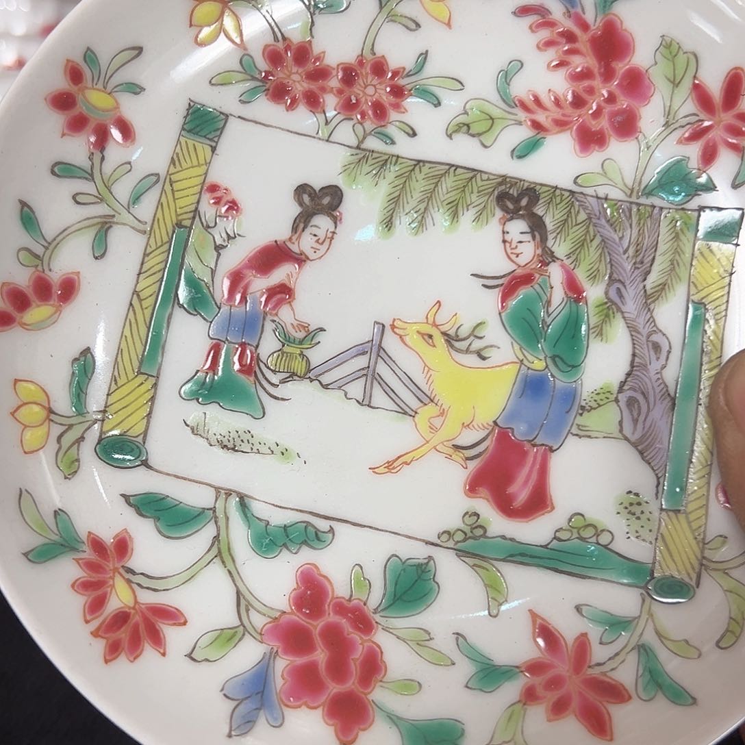 摆件瓷器摆件瓷器摆件