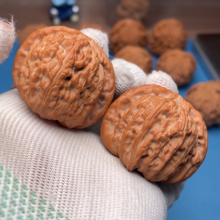 文玩核桃把件42白狮子a 8