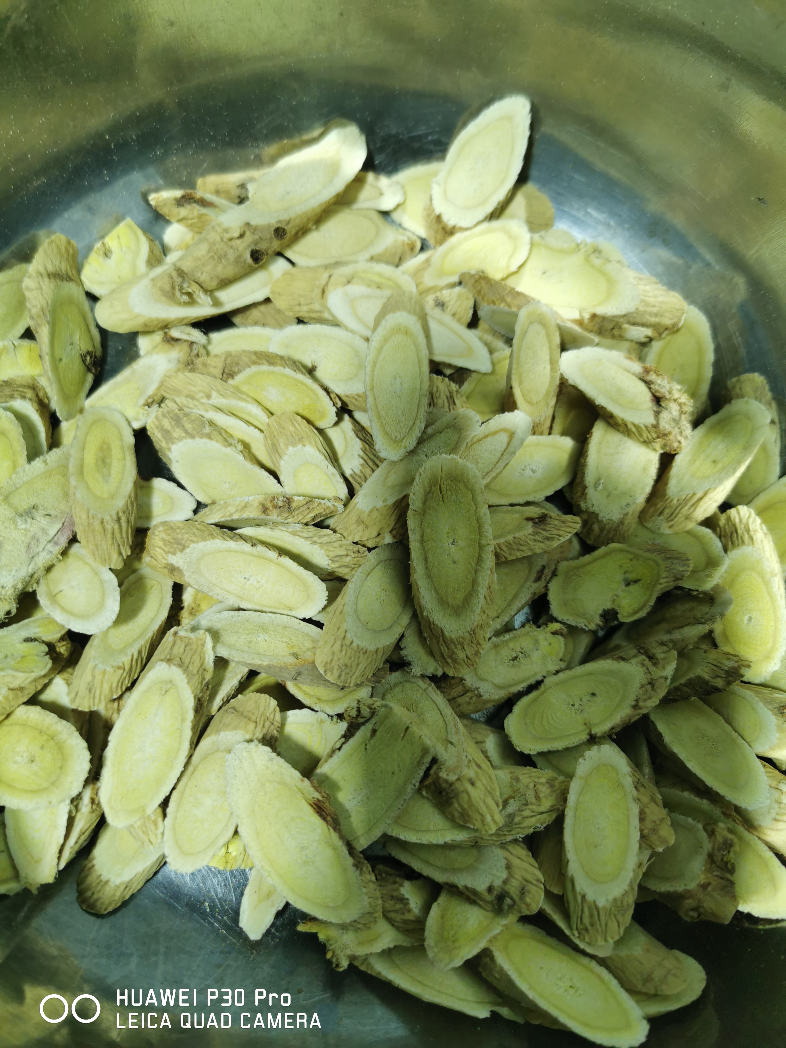 甘肃岷县黄芪大片无硫新货泡水煲汤炖肉原产地切片正宗特级精选