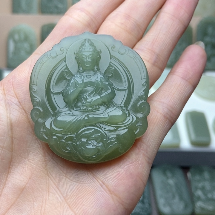 和田玉未镶嵌颈饰