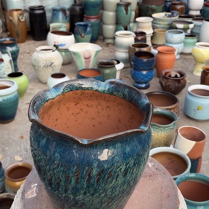 高度25厘米口径23厘米