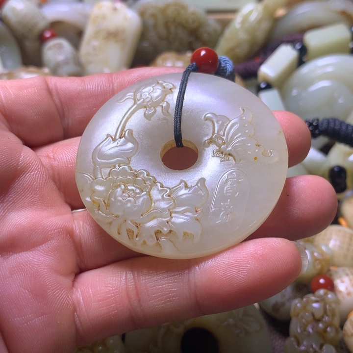 未镶嵌和田玉挂件军*?