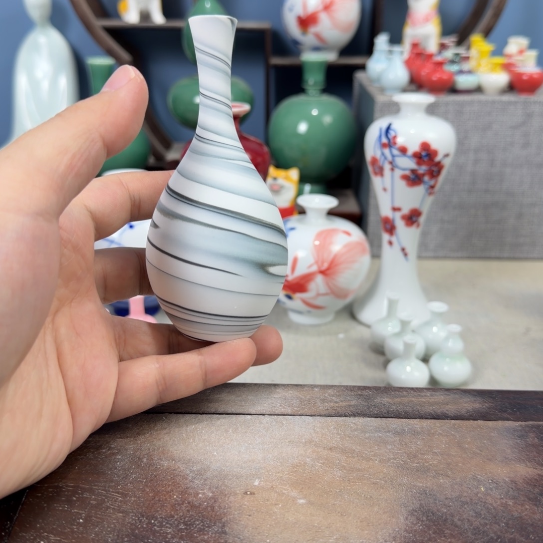 陶瓷手工小花器摆件